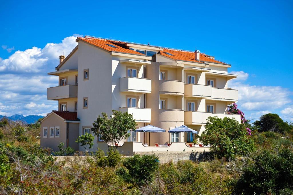 Bed & Breakfast Jugo Novalja Dış mekan fotoğraf