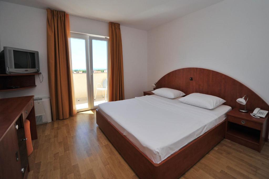 Bed & Breakfast Jugo Novalja Oda fotoğraf
